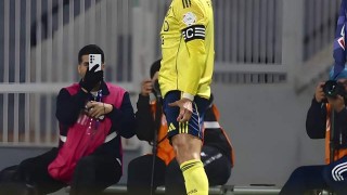 C罗制胜+解锁960球，连创3大纪录！2-1险胜保级队，胜利拒绝爆冷