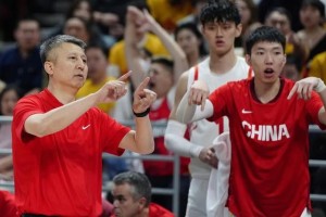 开云体育app-集训20天！中国男篮春节无休 全力备战日本