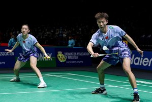 开云体育入口-“梁王”再度折戟 国羽印度赛仅三组选手晋级四强