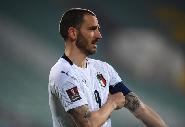 1616983384405001913.jpeg bonucci-italy-away.jpeg